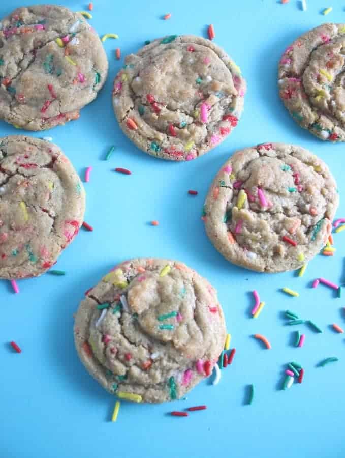 Love Sprinkles and Cake Batter flavored anything?  Make these chewy, buttery, and full of vanilla and sprinkles Rainbow Sprinkles Cookies!